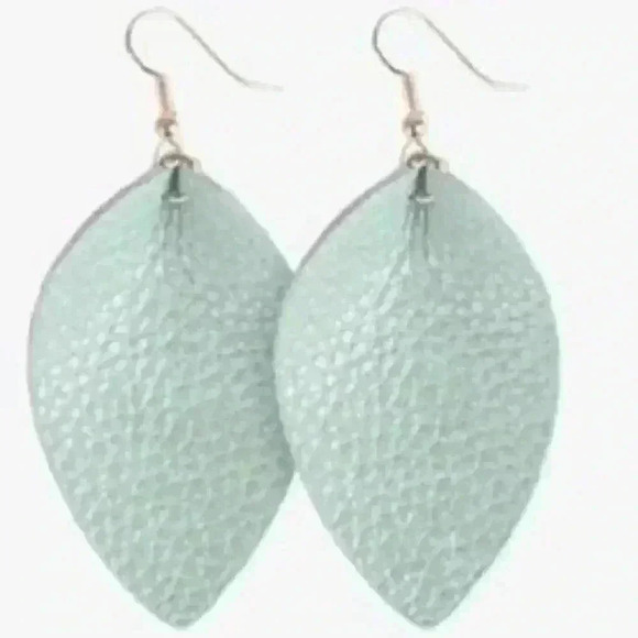 Handmade Leaf Dangle Leather Teardrop Earrings - Picture 1 of 4
